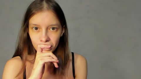 Snapshot of superior_cat chatting on June 24, 10:53 pm Una online show from June 24, 10:53 pm