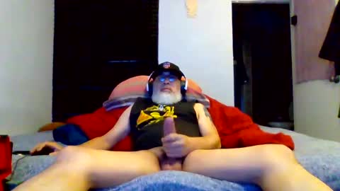 Snapshot of supermanloverhg chatting on October 13, 9:09 am supermanloverhg online show from October 13, 9:09 am