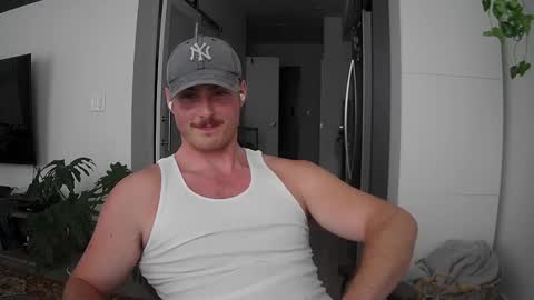 Snapshot of superrush69 chatting on September 17, 6:20 pm bub online show from September 17, 6:20 pm