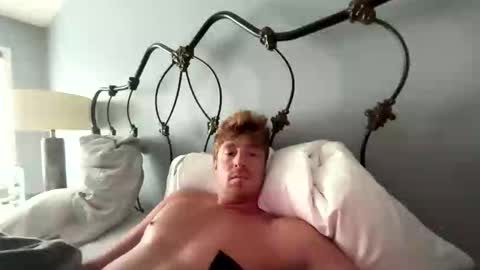 Snapshot of superstarstatushere chatting on April 16, 6:09 pm superstarstatushere online show from April 16, 6:09 pm