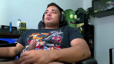 supertoaster69 online show from May 5, 2:36 pm
