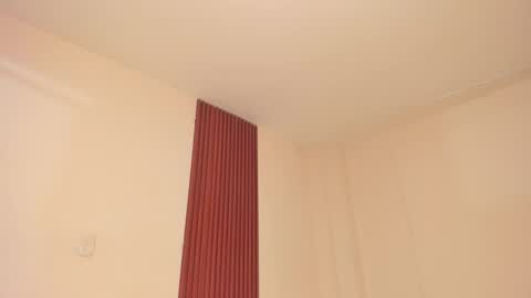 Snapshot of suprasexyjohn chatting on December 5, 7:32 pm llllSupra llll online show from December 5, 7:32 pm