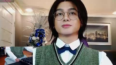 Snapshot of supreme_deity chatting on December 13, 9:42 pm DIANNA online show from December 13, 9:42 pm