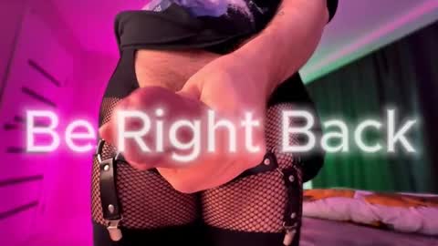 Snapshot of suprremedream chatting on October 5, 3:32 pm Alex online show from October 5, 3:32 pm