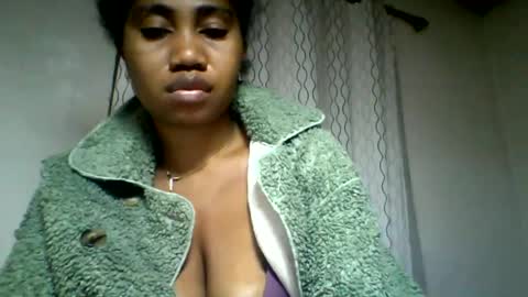 surbelle online show from June 24, 5:39 am