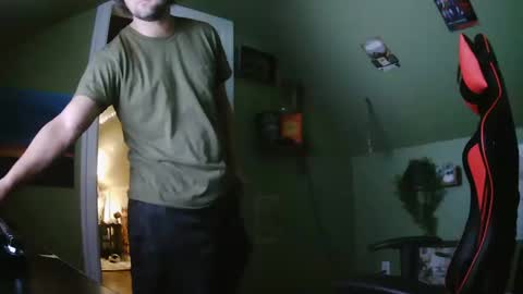 Snapshot of surferdude_here chatting on October 10, 10:09 pm surferdude_here online show from October 10, 10:09 pm