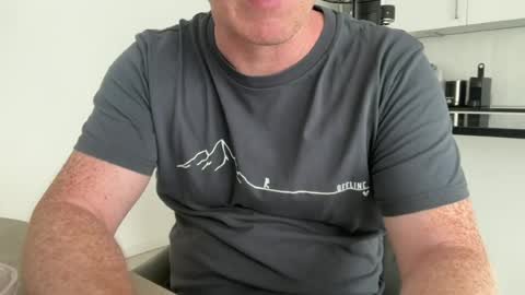 surfstar81 online show from July 1, 9:00 am