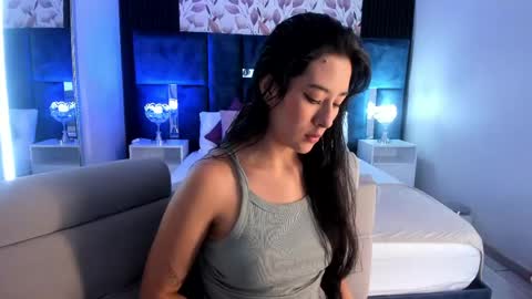 Susann online show from April 29, 11:36 am