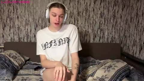 Snapshot of susan228 chatting on January 7, 10:01 am Vladiva online show from January 7, 10:01 am