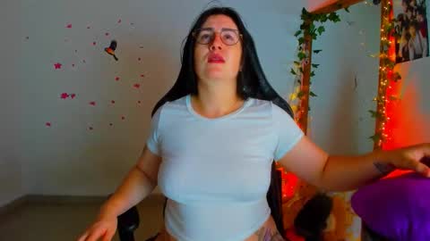 Dani online show from October 13, 7:14 pm