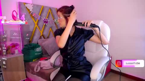 Snapshot of susan_hottye_ chatting on November 21, 9:30 am Susan online show from November 21, 9:30 am