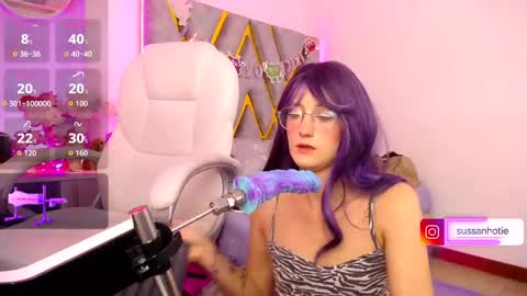 Snapshot of susan_hottye_ chatting on November 25, 10:04 am Susan online show from November 25, 10:04 am