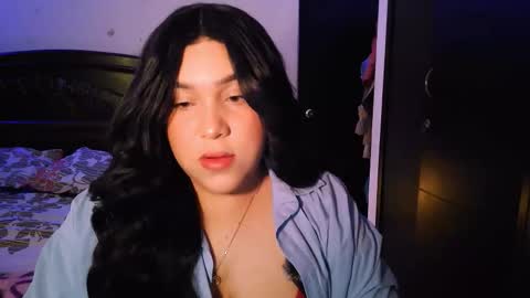 Snapshot of susan_vlad chatting on October 20, 10:32 pm susan vlad online show from October 20, 10:32 pm