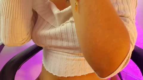 susana online show from February 6, 7:39 pm