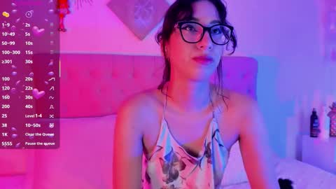 Susana Doll online show from February 22, 2:59 pm