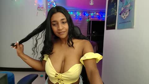 Andrea - Migue online show from February 3, 1:30 am