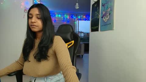 Andrea - Migue online show from February 16, 11:16 pm