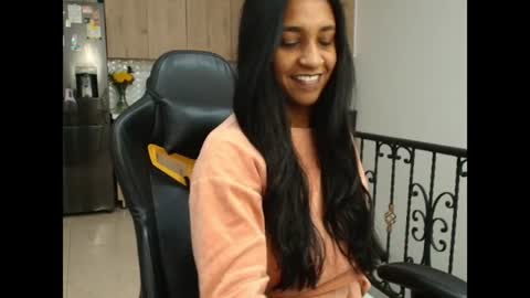Snapshot of susanrhodes_ chatting on June 16, 1:52 am Susan Rhodes online show from June 16, 1:52 am