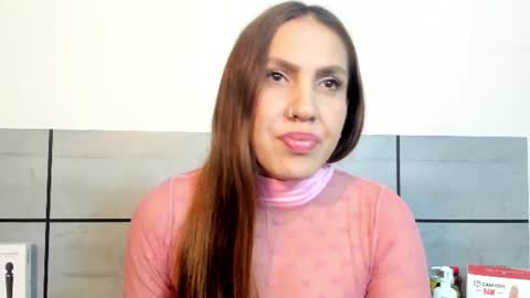 susanthomass online show from June 22, 7:22 pm