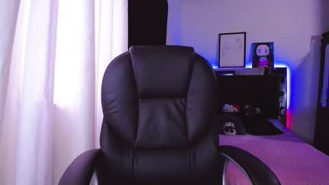 Snapshot of susanyrosa chatting on March 21, 8:45 pm Susanyrosa online show from March 21, 8:45 pm