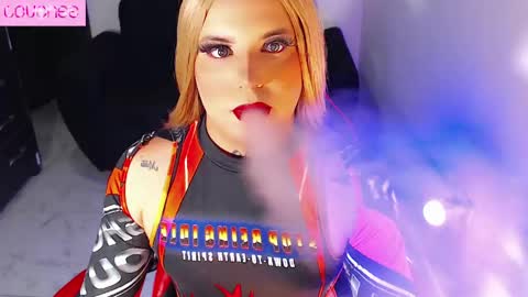 Snapshot of susej_exotic69 chatting on April 12, 9:03 am ale online show from April 12, 9:03 am
