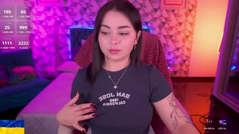 Susie online show from April 30, 8:15 pm