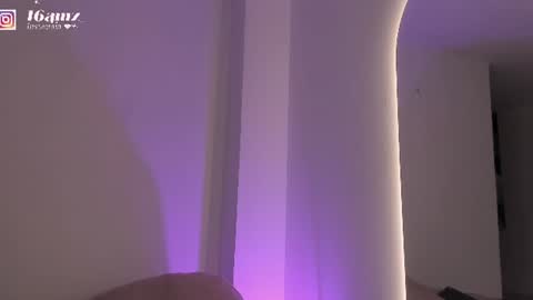  susi  online show from July 24, 8:29 pm