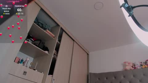Snapshot of sussan_dream chatting on May 31, 12:56 pm Juliana garcia online show from May 31, 12:56 pm