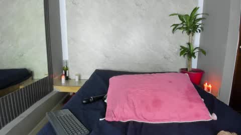 sussanmilf  online show from February 15, 2:11 pm