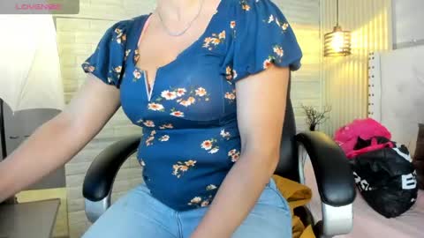   online show from May 11, 11:38 am