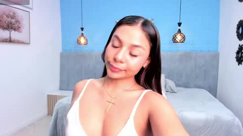 sussy_sweet4u online show from May 2, 7:57 am