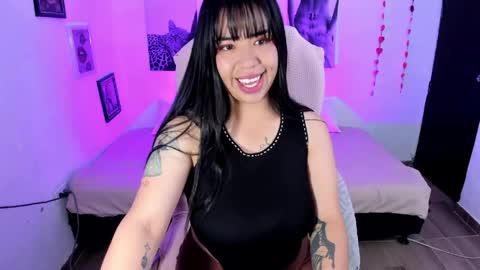 Snapshot of sussy_vanguash chatting on May 14, 2:57 pm sussy_vanguash online show from May 14, 2:57 pm