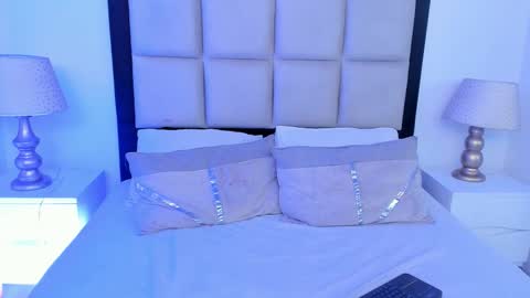 sussyfoxx_ online show from March 10, 8:41 am