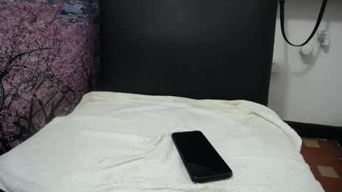 Snapshot of susy_perverttt chatting on May 31, 2:35 pm susy_perverttt online show from May 31, 2:35 pm