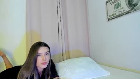 suzan__cooper2 online show from August 9, 3:34 am