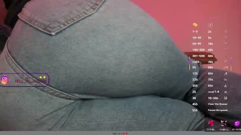 Snapshot of suzanana chatting on July 13, 11:02 am suzanana online show from July 13, 11:02 am