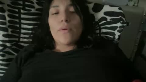 Suzy online show from November 16, 4:01 pm