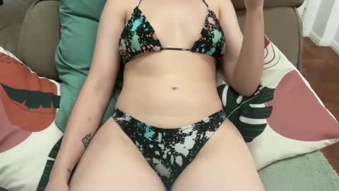 The real sugar baby   Suzy Summer   online show from December 17, 8:15 pm