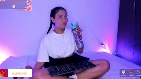 suzzann_rugg online show from March 20, 11:20 pm
