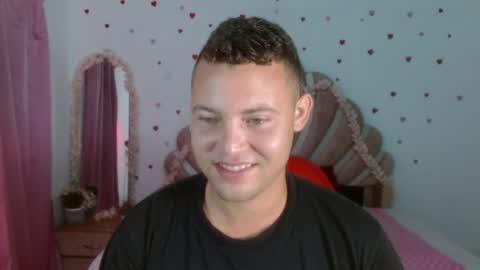 Snapshot of sven_fox723 chatting on June 2, 12:40 pm Sven online show from June 2, 12:40 pm