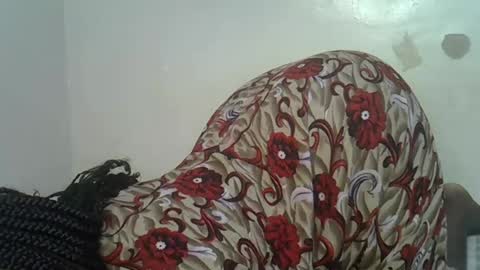 Snapshot of swagg_rasta chatting on June 22, 3:25 am swagg rasta online show from June 22, 3:25 am