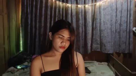 Snapshot of sweat_rema06 chatting on February 5, 2:26 pm sweat_rema06 online show from February 5, 2:26 pm