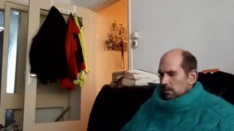 sweaterboy666 online show from October 28, 11:25 am