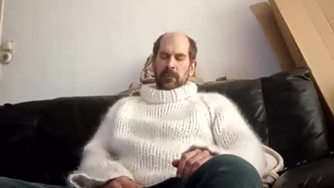 sweaterboy666 online show from February 24, 9:51 am