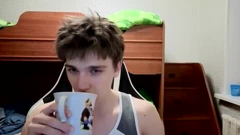 sweeetyangeel online show from November 12, 7:03 pm