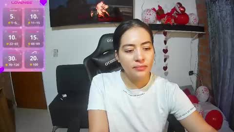 Snapshot of sweet10salome chatting on September 22, 9:28 pm sweet10salome online show from September 22, 9:28 pm