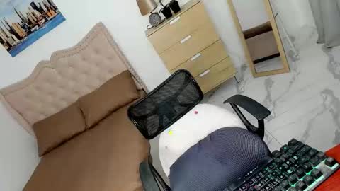 sweet18_jasmine online show from March 13, 11:06 am