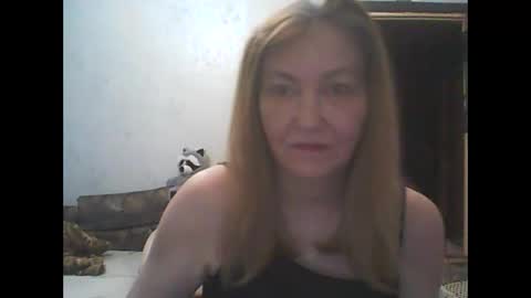 Snapshot of sweet4blonde67 chatting on November 25, 8:36 am sweet4blonde67 online show from November 25, 8:36 am