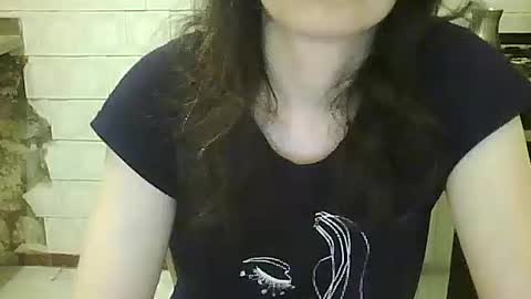 Snapshot of sweet4y0u chatting on June 26, 7:18 pm sweet4y0u online show from June 26, 7:18 pm