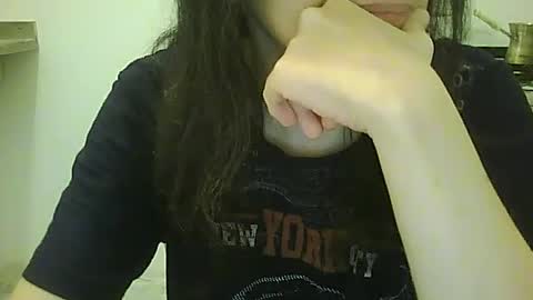 Snapshot of sweet4y0u chatting on July 31, 7:35 pm sweet4y0u online show from July 31, 7:35 pm